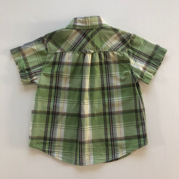 Children's Place Plaid Poplin Button Down Short Sleeve Shirt - Picture 2 of 6